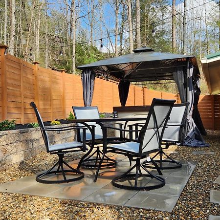 Stay At The Retreat! Gatlinburg-Dollywood Sevierville Extérieur photo