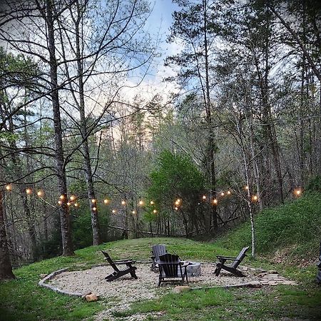 Stay At The Retreat! Gatlinburg-Dollywood Sevierville Extérieur photo