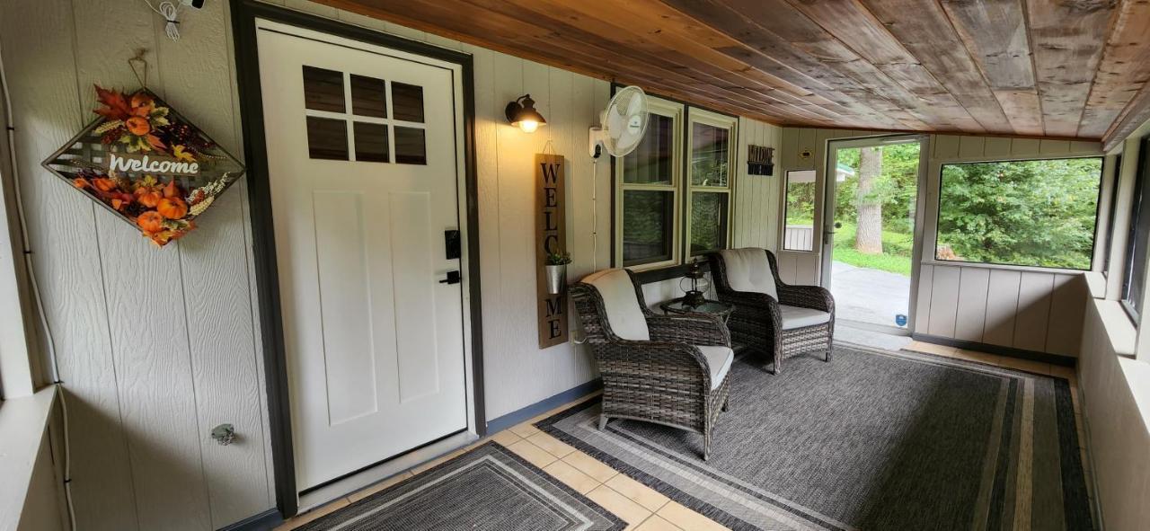Stay At The Retreat! Gatlinburg-Dollywood Sevierville Extérieur photo