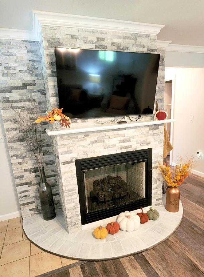 Stay At The Retreat! Gatlinburg-Dollywood Sevierville Extérieur photo
